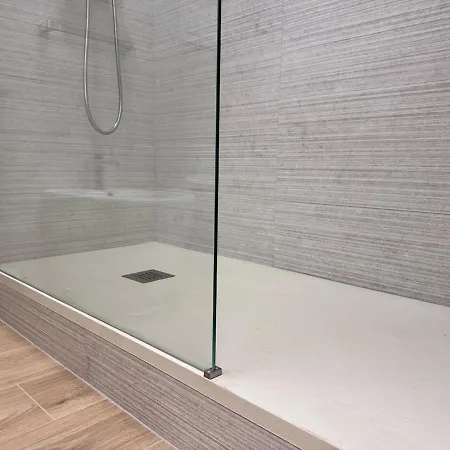 Luxury Metro Cornelia Rom