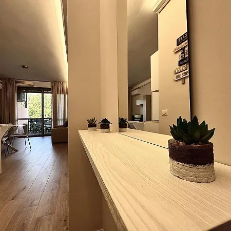 Luxury Metro Cornelia Rom