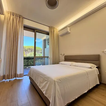 Luxury Metro Cornelia Rom